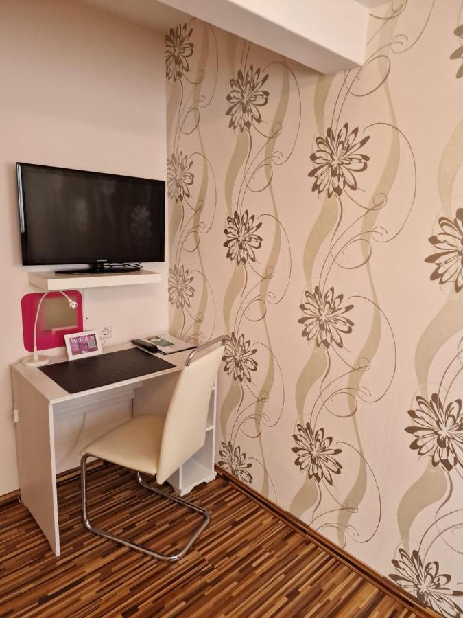 H5 Hotel BRE Dış mekan fotoğraf