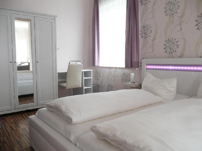 H5 Hotel BRE Oda fotoğraf